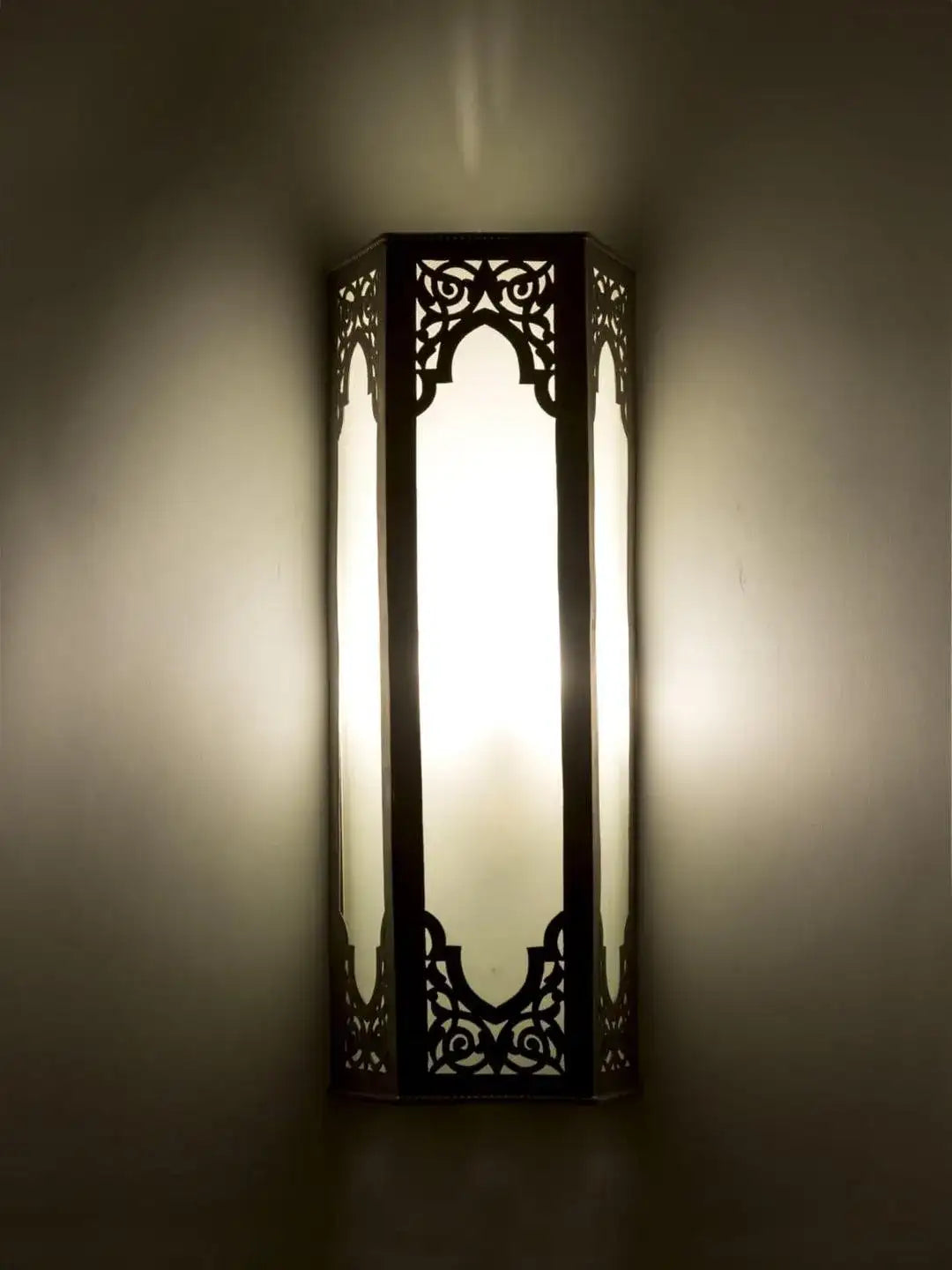 Modern Black Cut-Out Wooden Wall Light (12x6x4 Inch) – Laser-Cut MDF LED Ambient Wall Sconce (SKU: MZ637748 / 637748)