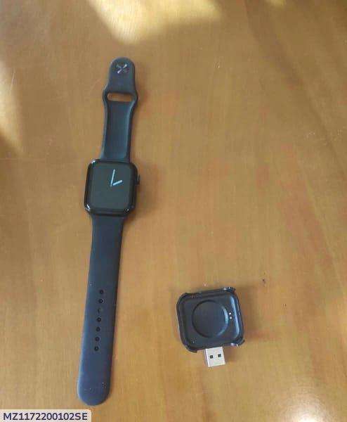 Stylish Black Smart Watch - Bluetooth Calling & Fast Charging Fitness Tracker (Black) - Nexamart Pakistan (image 2)