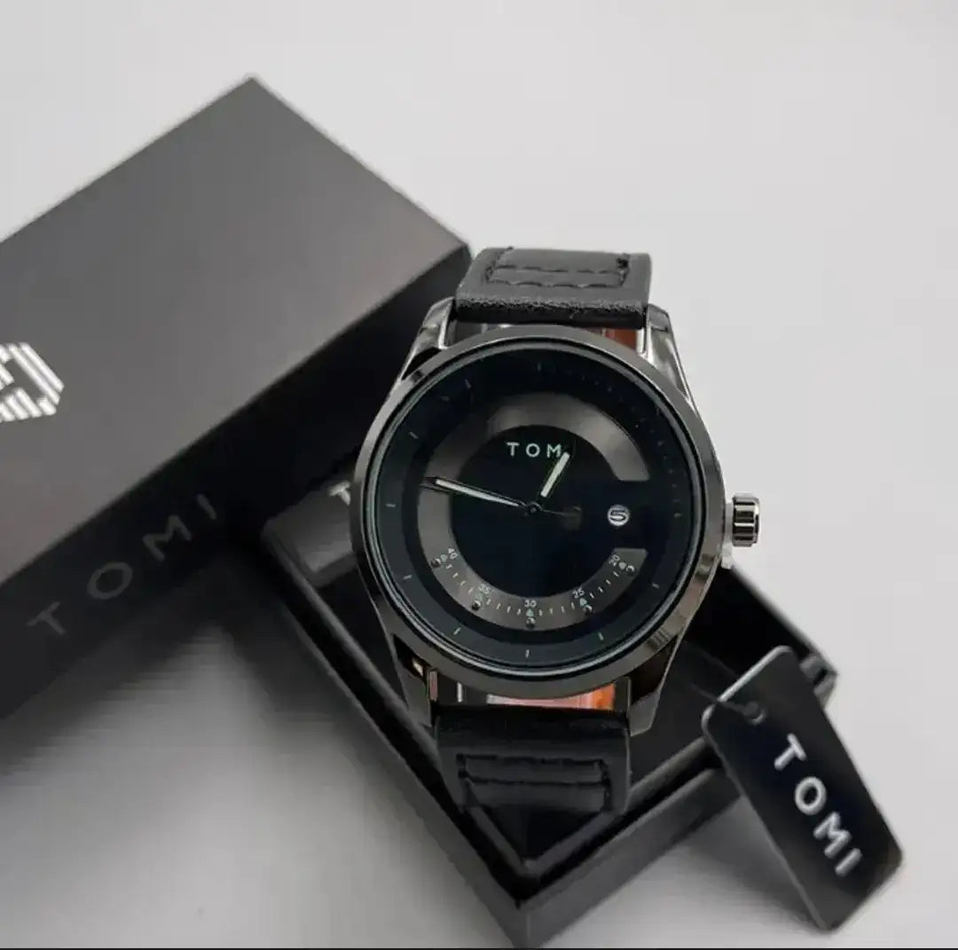 Men's Business Luxury Quartz Watch - Black Textured Leather Strap & Date Display (41mm Dial)