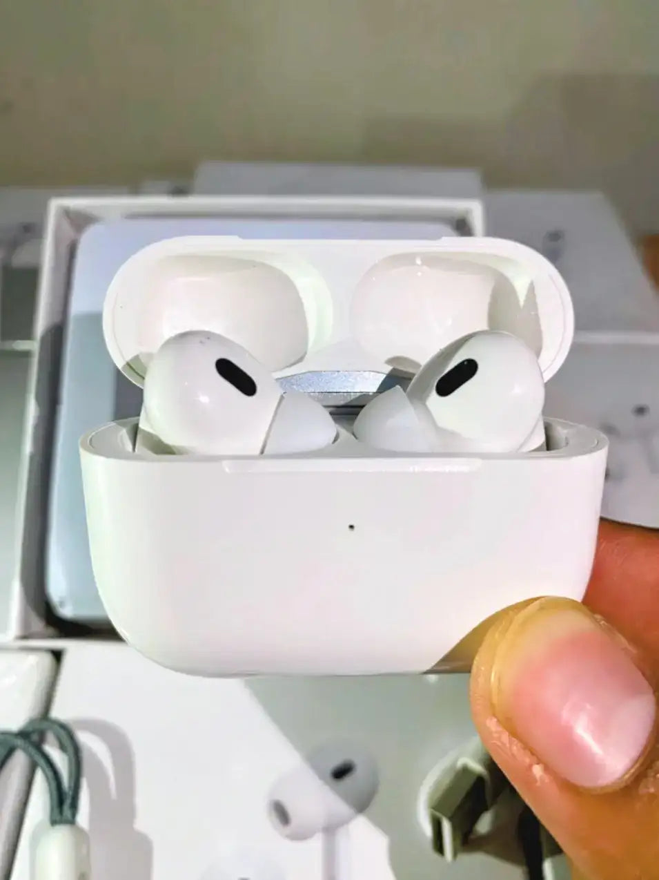 AirPods Pro 2 Deep Bass Wireless Earbuds - Bluetooth 5.3 ANC Noise Cancelling Headphones (White) - Nexamart Pakistan (image 3)